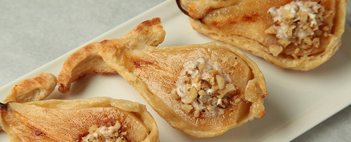 Mini Pear Pies - Foodstirs